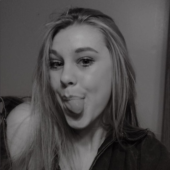 halie_kaslon